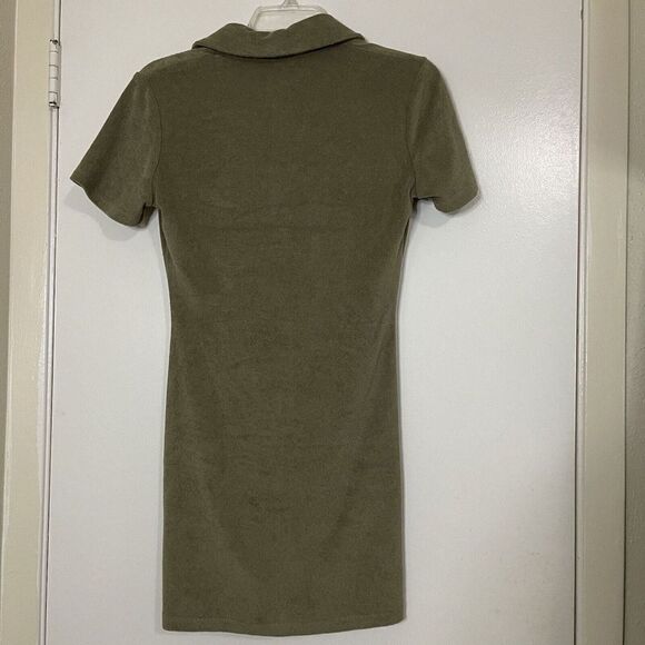 NWT WHITE FOX island escape mini khaki green button front cinch dress size small - Picture 6 of 6